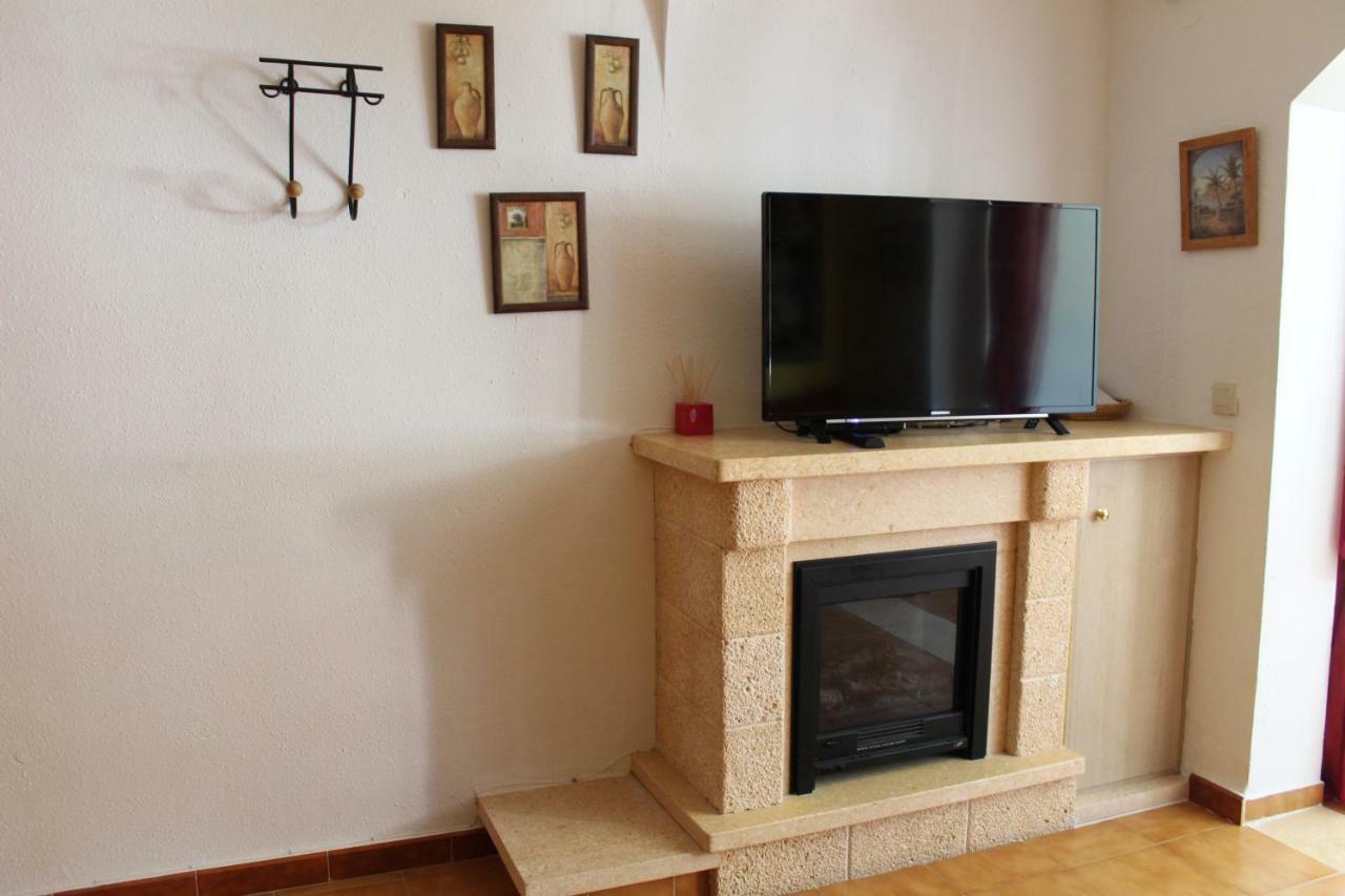 Bungalow "Sol Y Mar Ii" เอลกัมเปโญ ภายนอก รูปภาพ